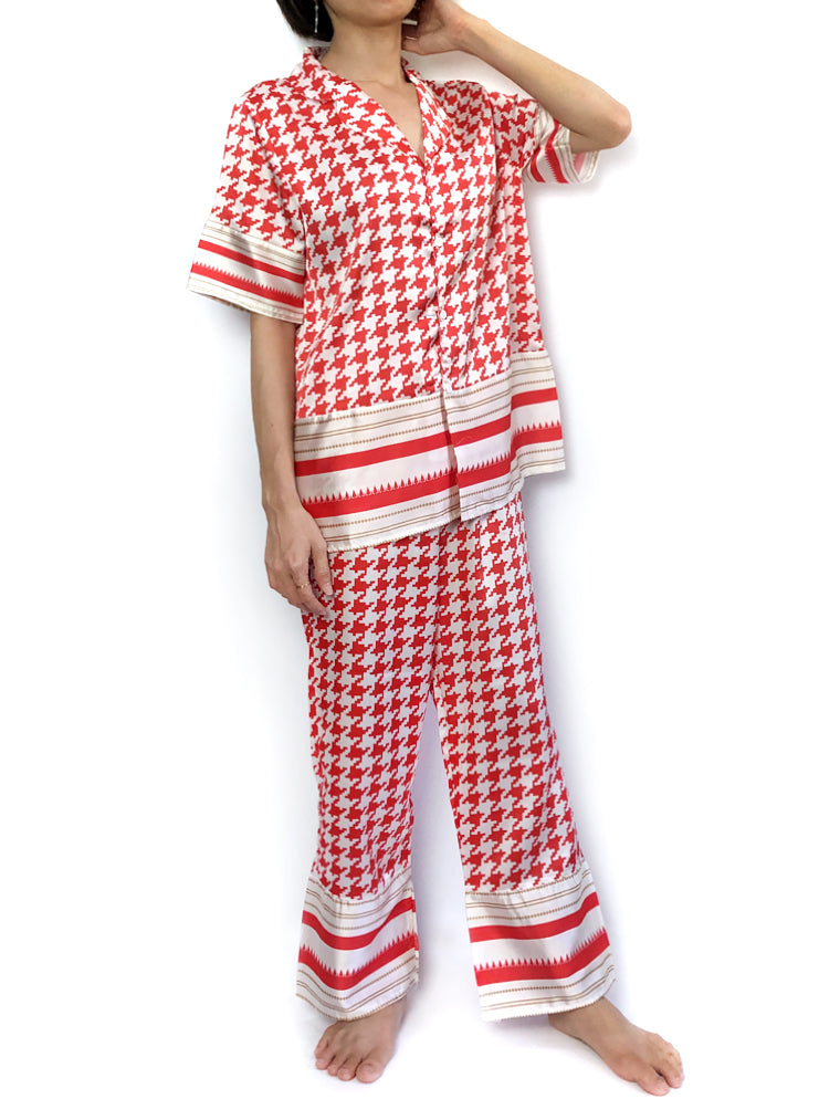 Women's Comfortable satin silk red houndstooth stripes pajama set pajama top pajama bottoms loungewear Women's Comfortable satin silk red houndstooth stripes pajama set pajama top pajama bottoms loungewear