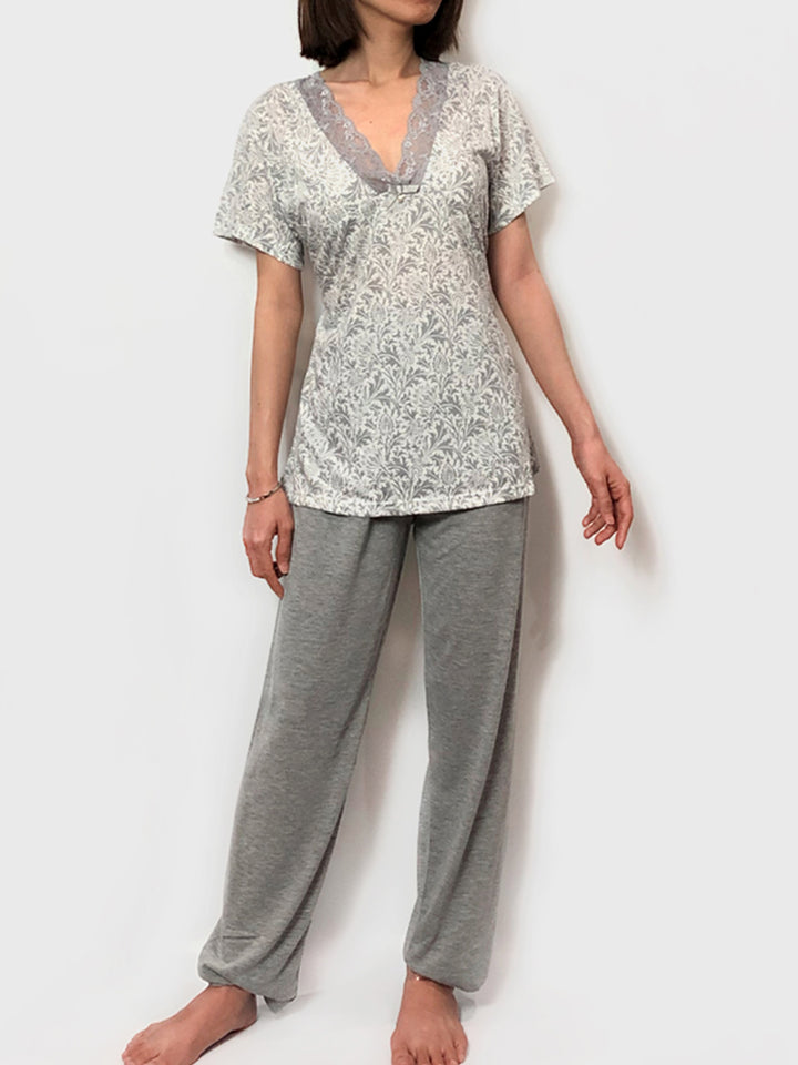 Women's cozy loungewear pajama sets