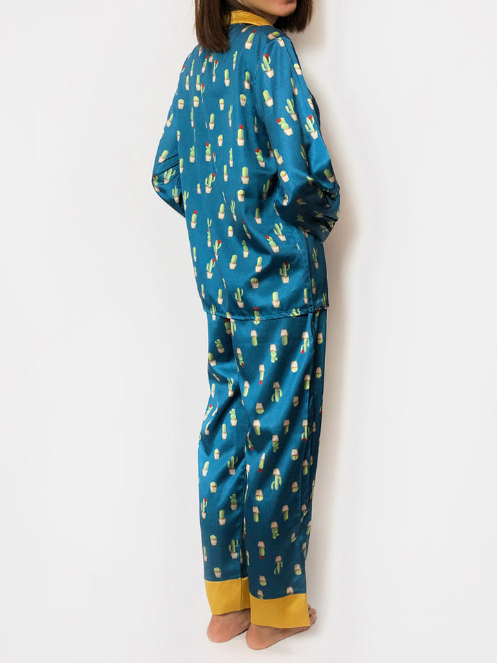 Women's cozy loungewear pajama sets