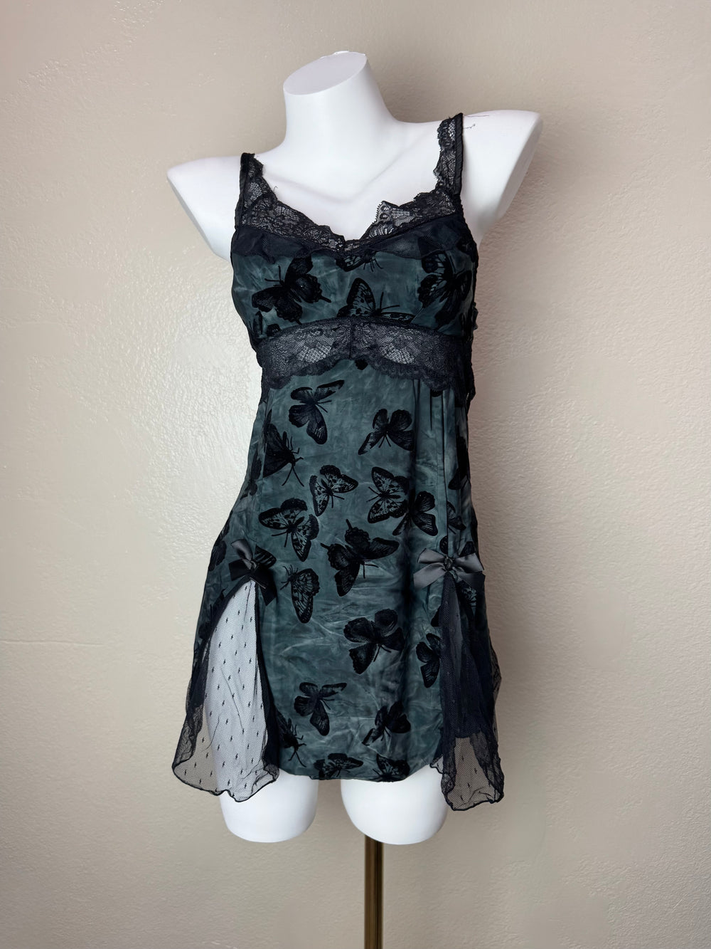 Black Butterfly Print Slip