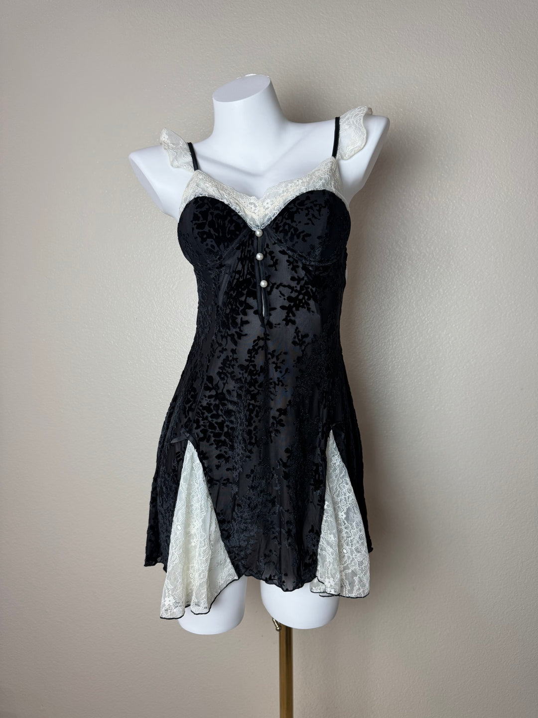 Black Velvet Lace-Trim Slip