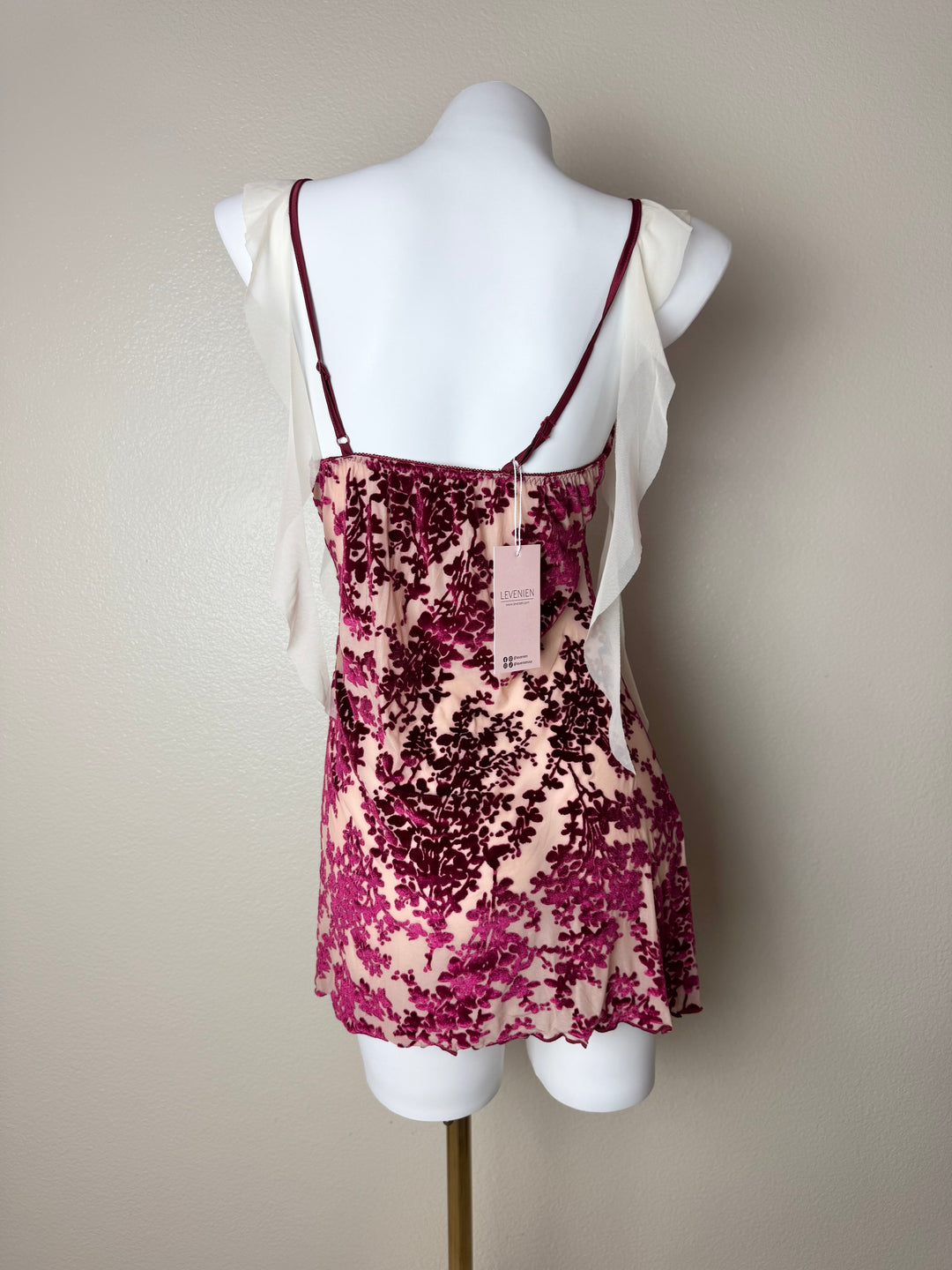 Red Mesh Detail Velvet Slip back view