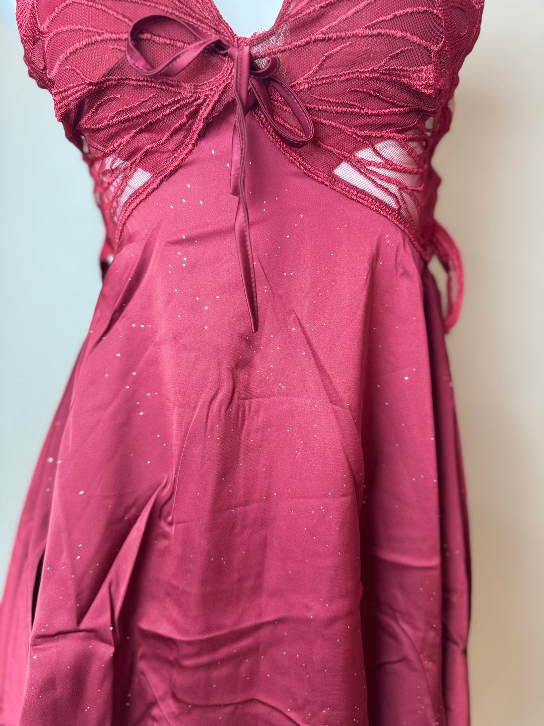 Asymmetrical Butterfly Slip - Red Close