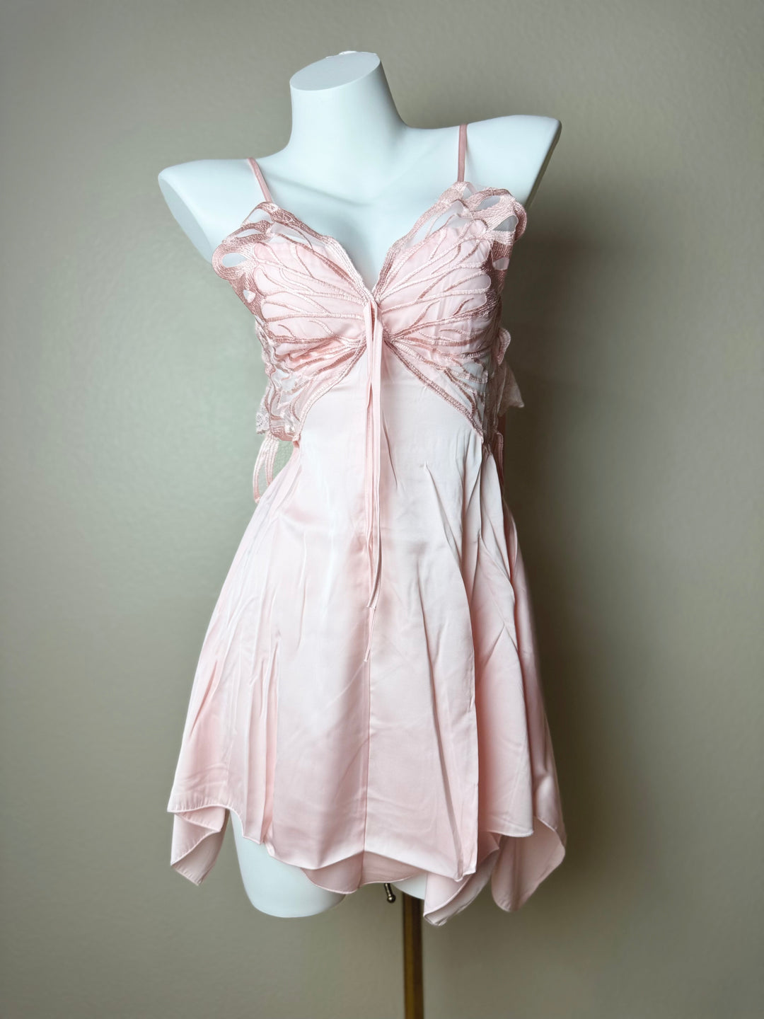 Butterfly Slip - Pink Front