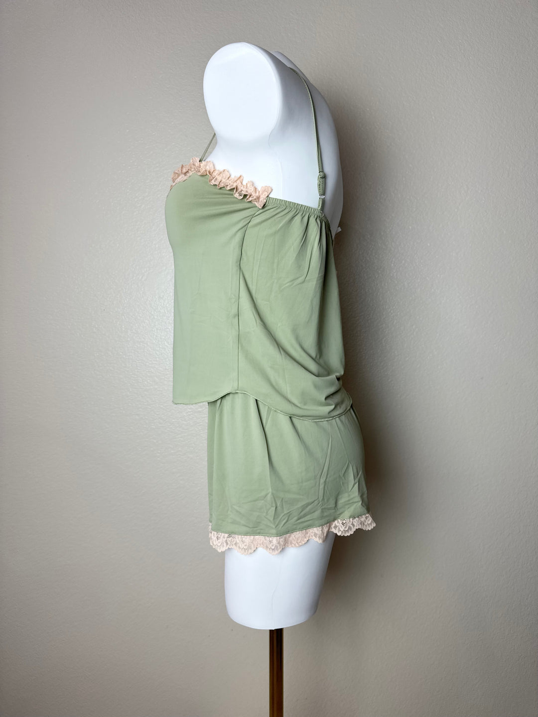 Green Stretchy Lace-Trim Cami Set side view
