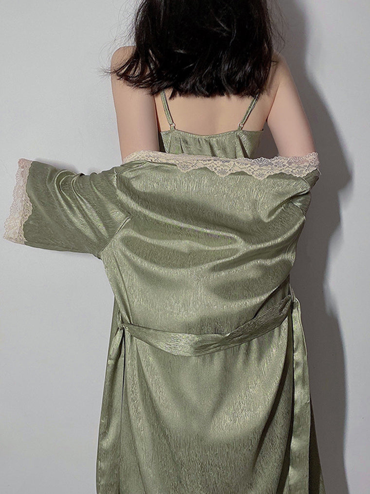 Green Lace-Trim Robe