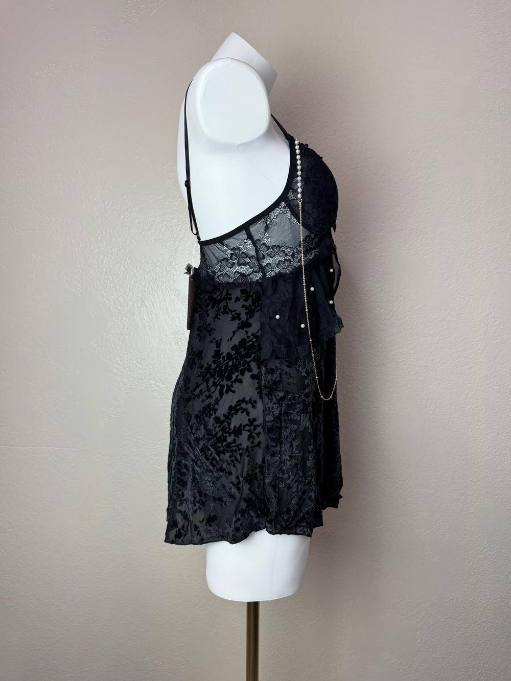 Black Pearl Velvet Slip - Side