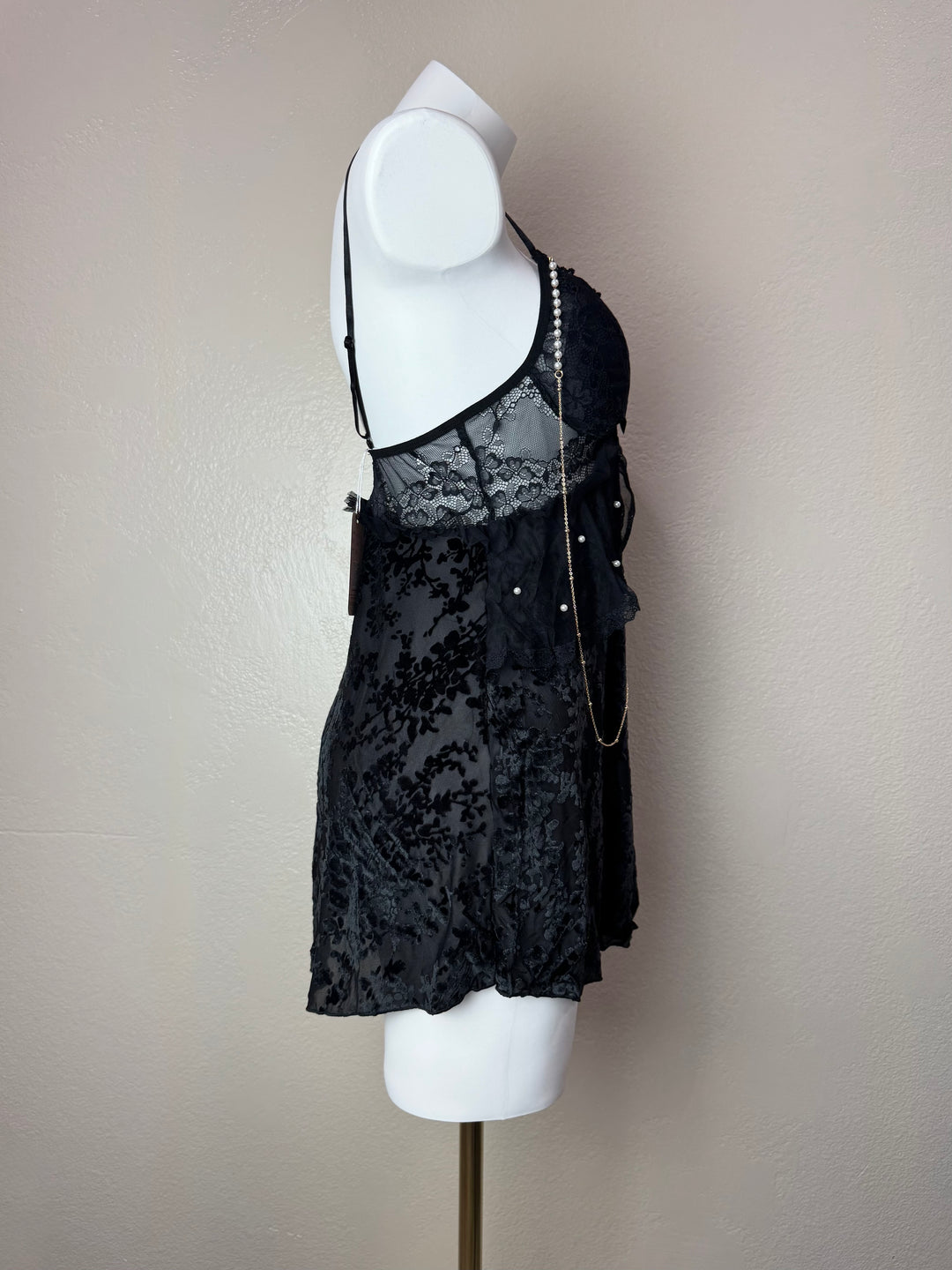Black Pearl Velvet Slip - Side