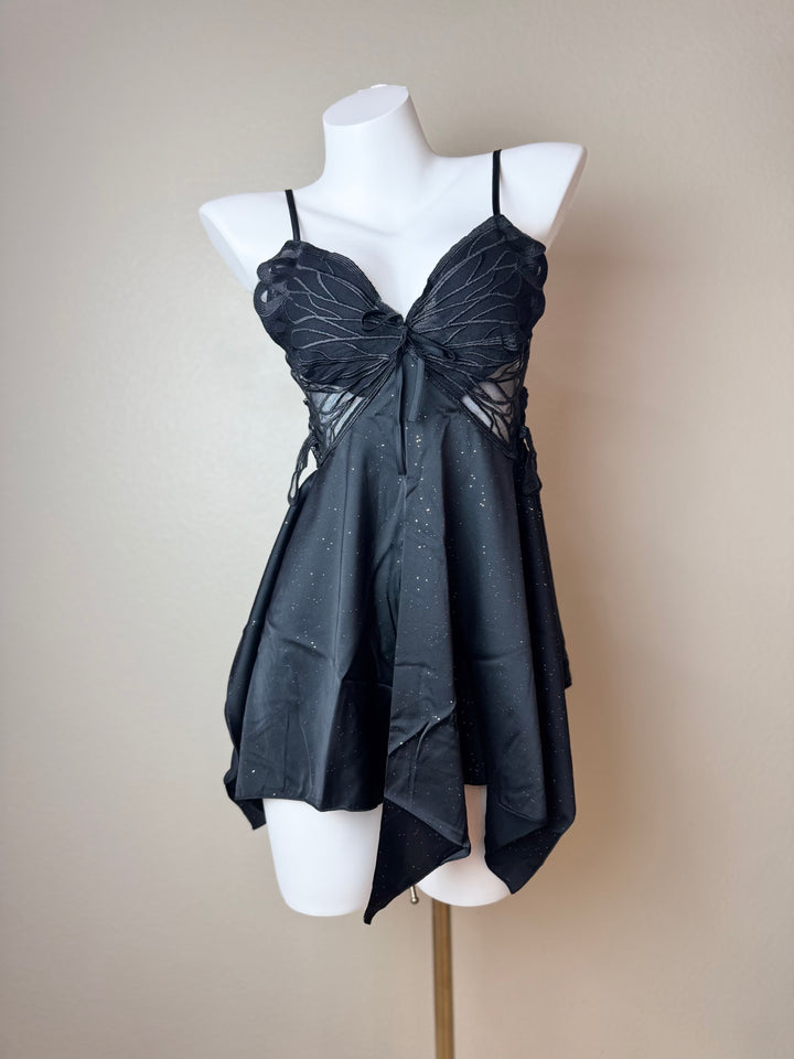 Asymmetrical Butterfly Slip - Black