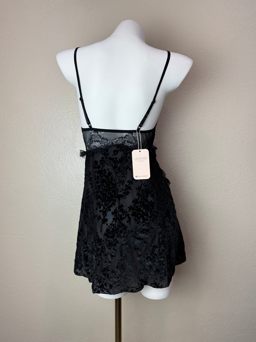 Black Pearl Velvet Slip - Back
