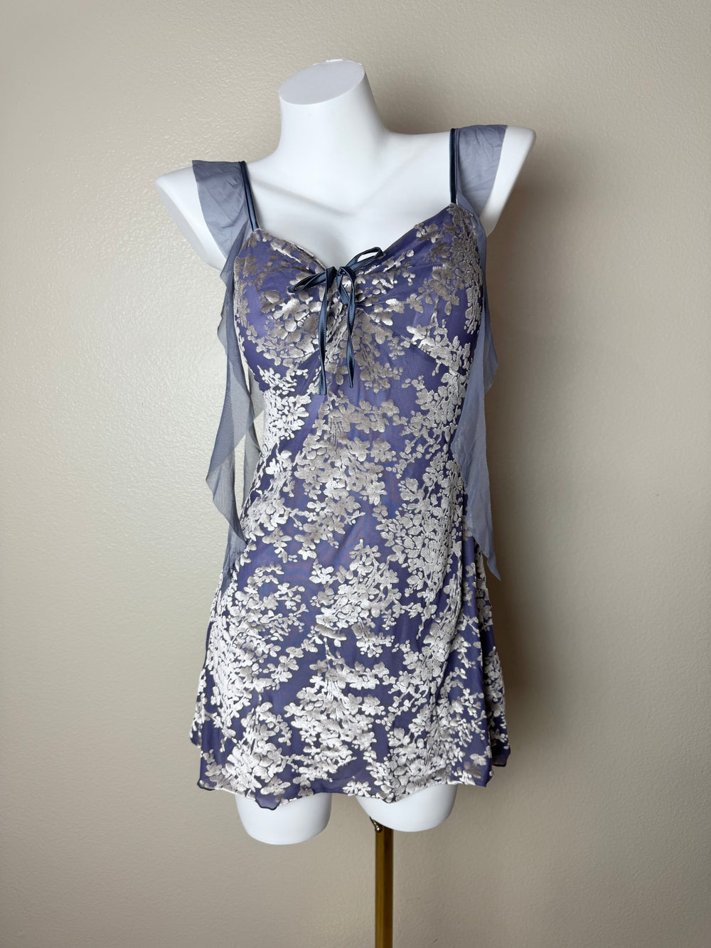 Blue Mesh Detail Velvet Slip