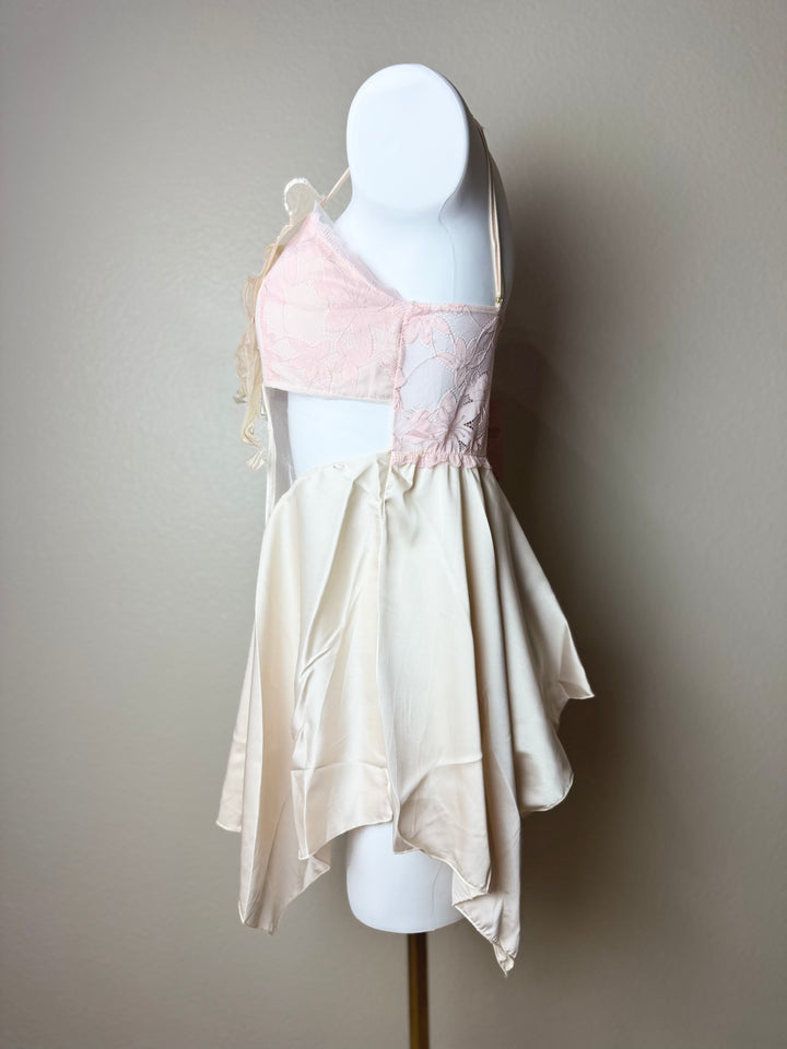 Asymmetrical Butterfly Slip - Side